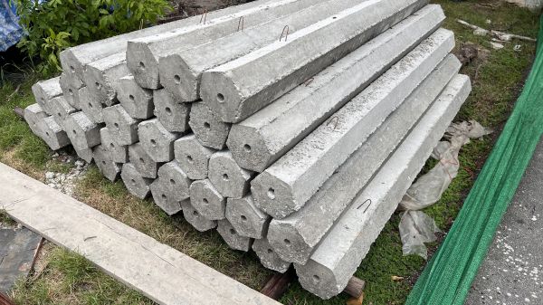 Cost of Concrete Piling Service in Tooele