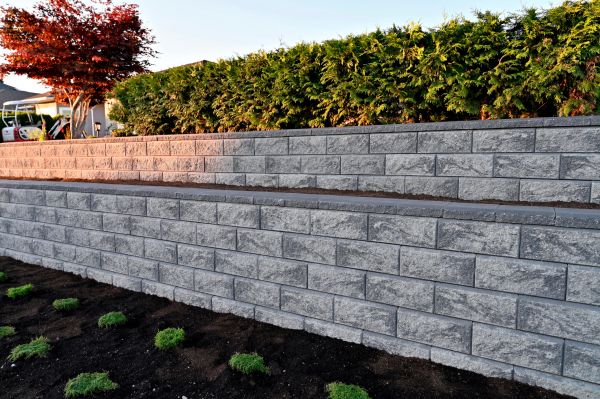 Cost of Concrete Retaining Wall Installation in Tooele