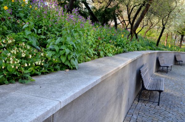 Cost of Concrete Retaining Wall Service in Tooele