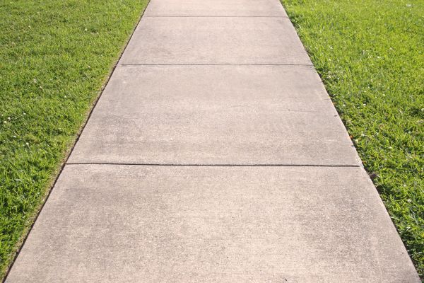 Cost of Walkway Installation in Tooele