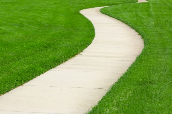 Cost of Concrete Walkway Construction in Tooele