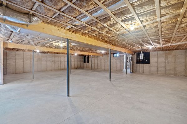 Cost of Basement Floor Installation in Tooele