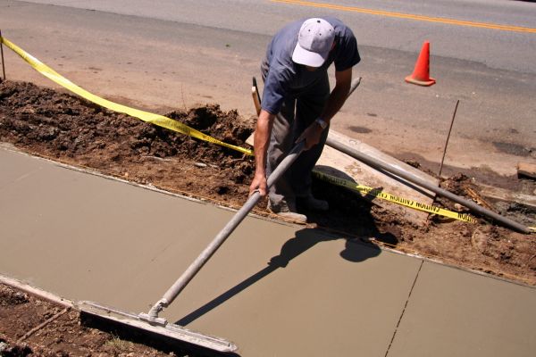 Cost of Sidewalk Building in Tooele
