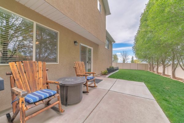 Cost of Patio Slab Replacement in Tooele